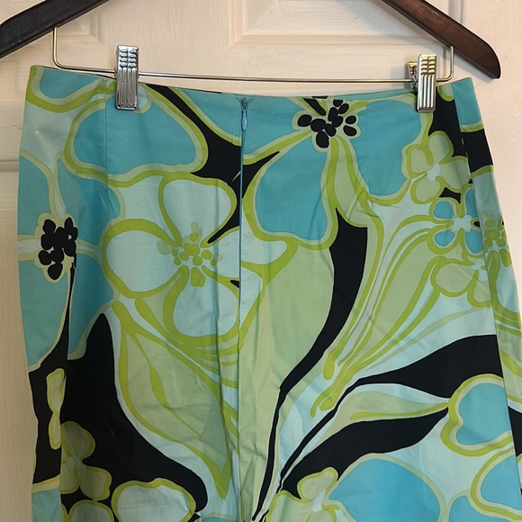 Multi colored blues and greens skirt - Picture 3 of 4
